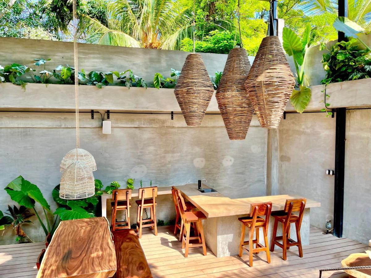 Nectar Hotel, Cafe, Cowork - Adults Only ปูแอร์โตเอสกอนดิโด ภายนอก รูปภาพ